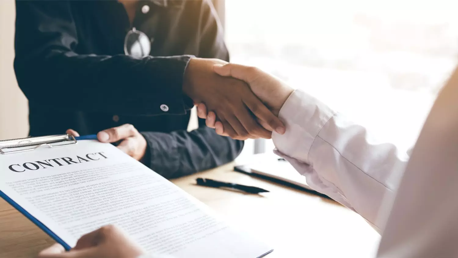 <h2 style="text-align: justify">5) Signing  Execution Contract</h2>