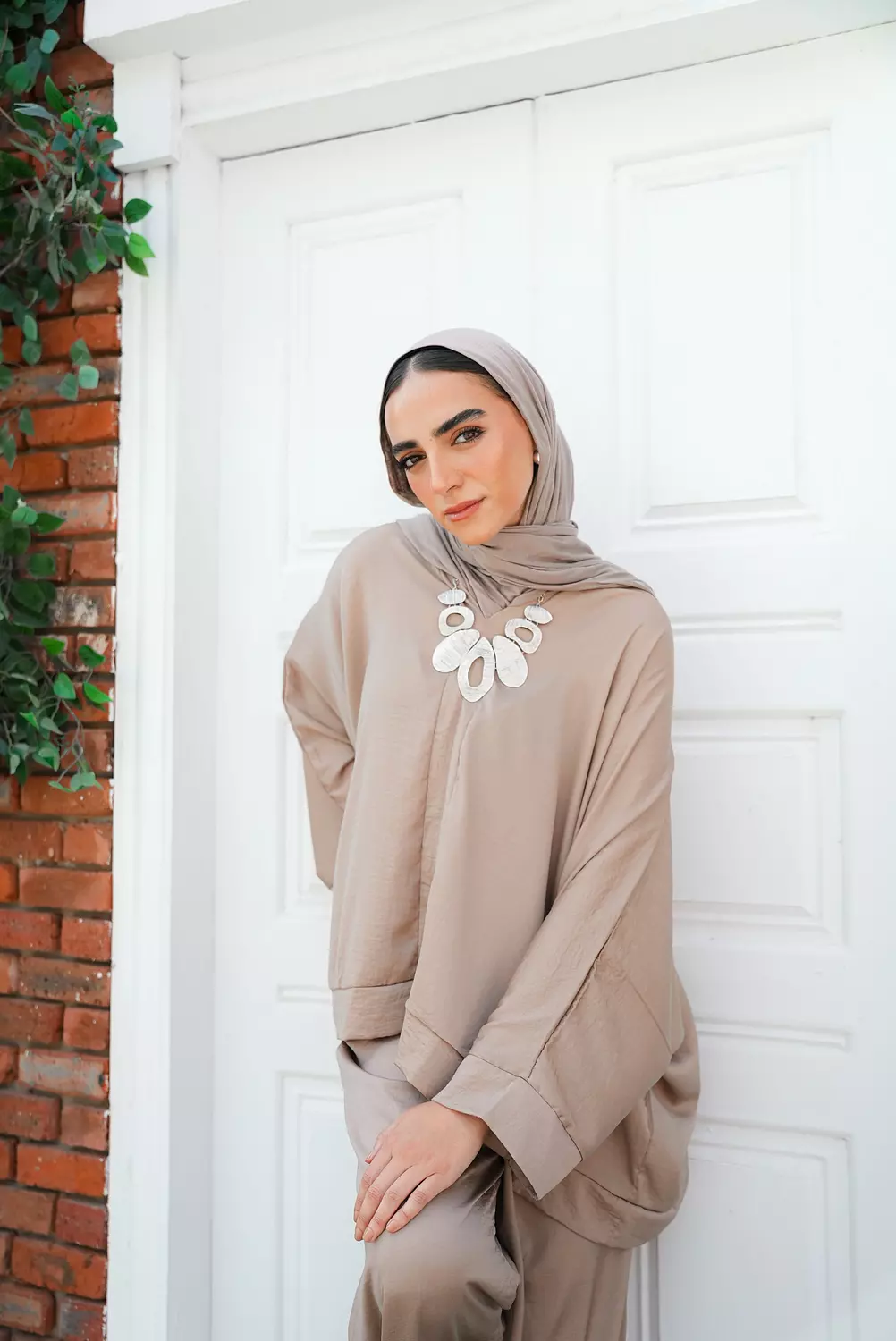 Beige set 2