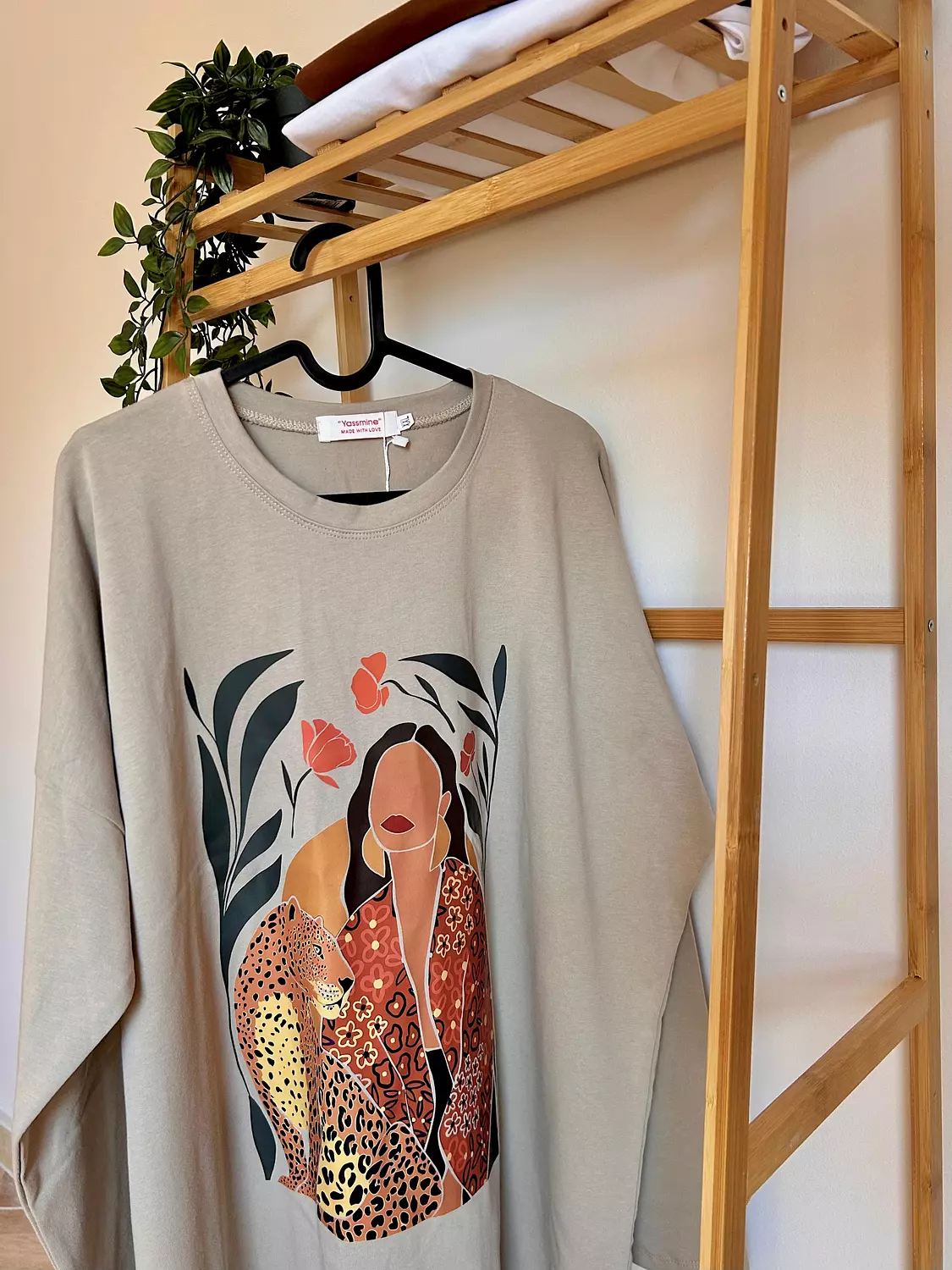 Painted cotton t-shirt  4
