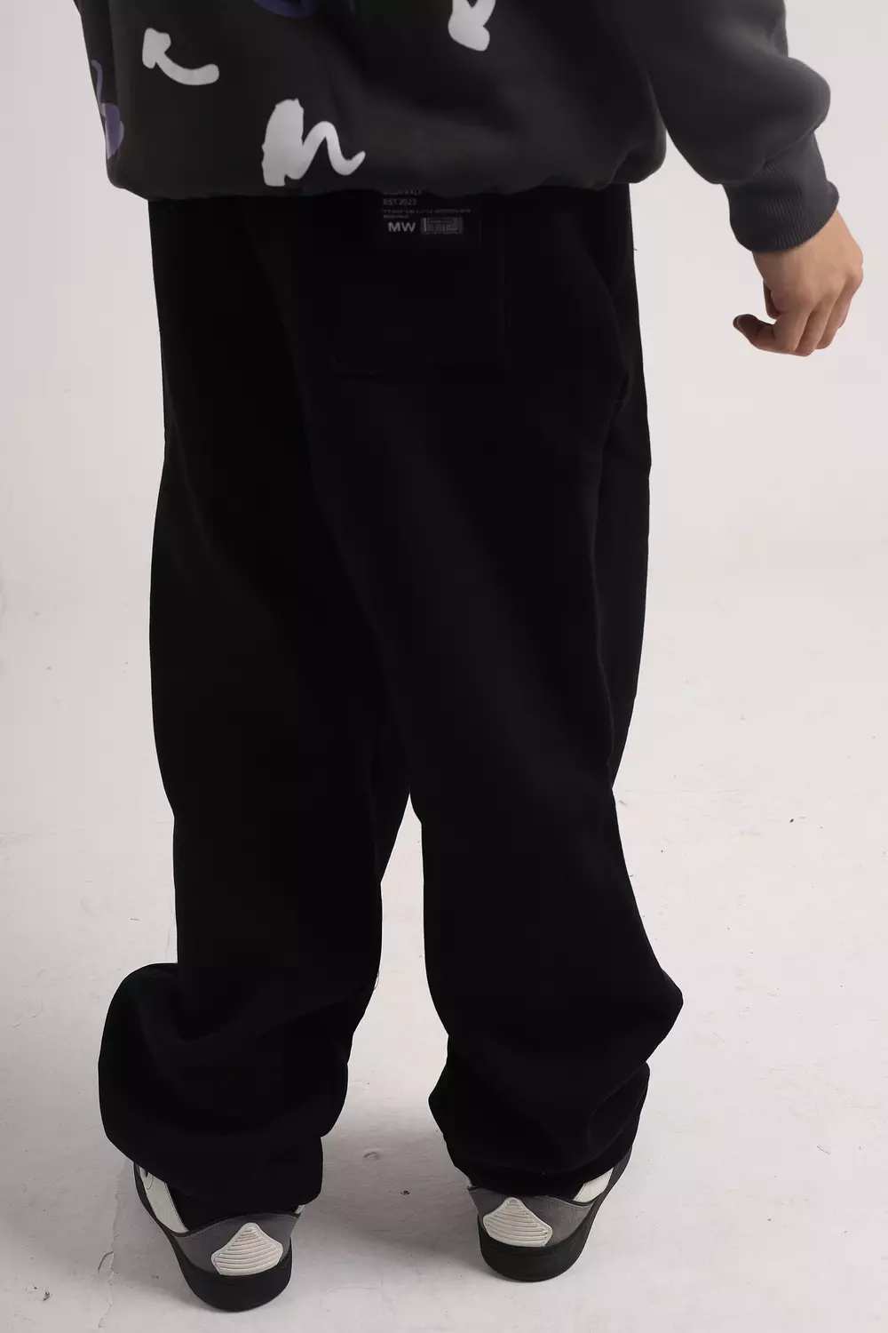 Black Sweatpants 2