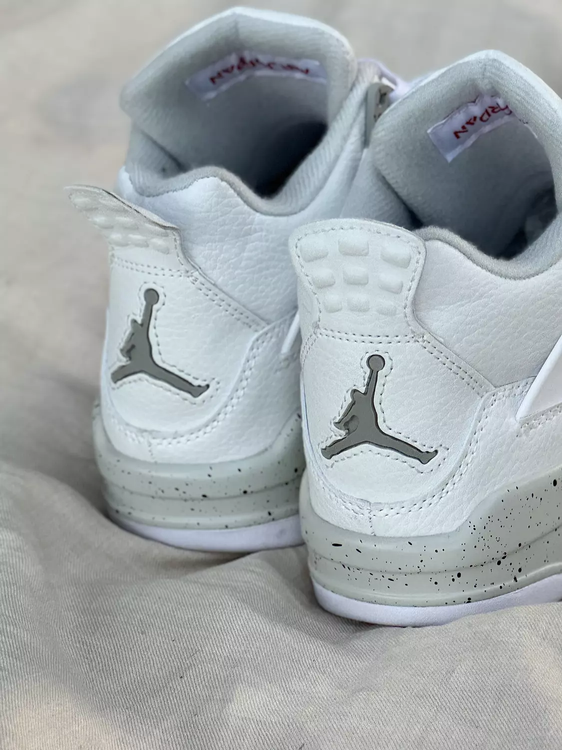 Nike Air Jordan 4 Retro white oreo image