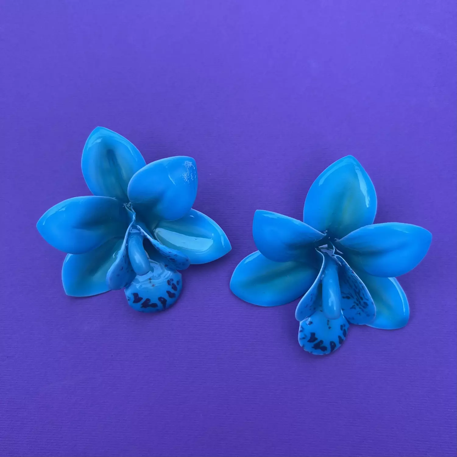 Turquoise lilly Earrings  hover image