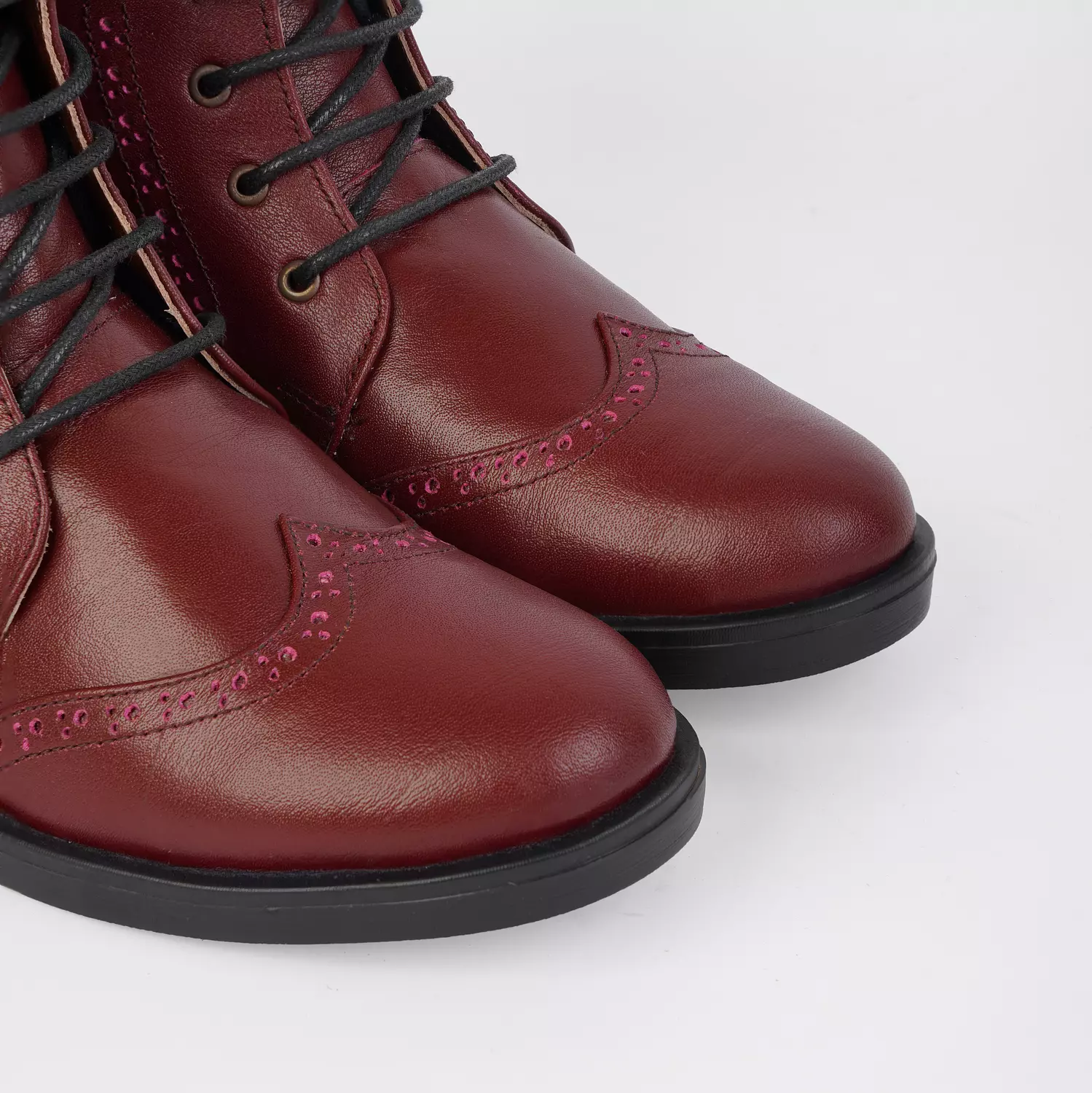 Wingtip Boot  15