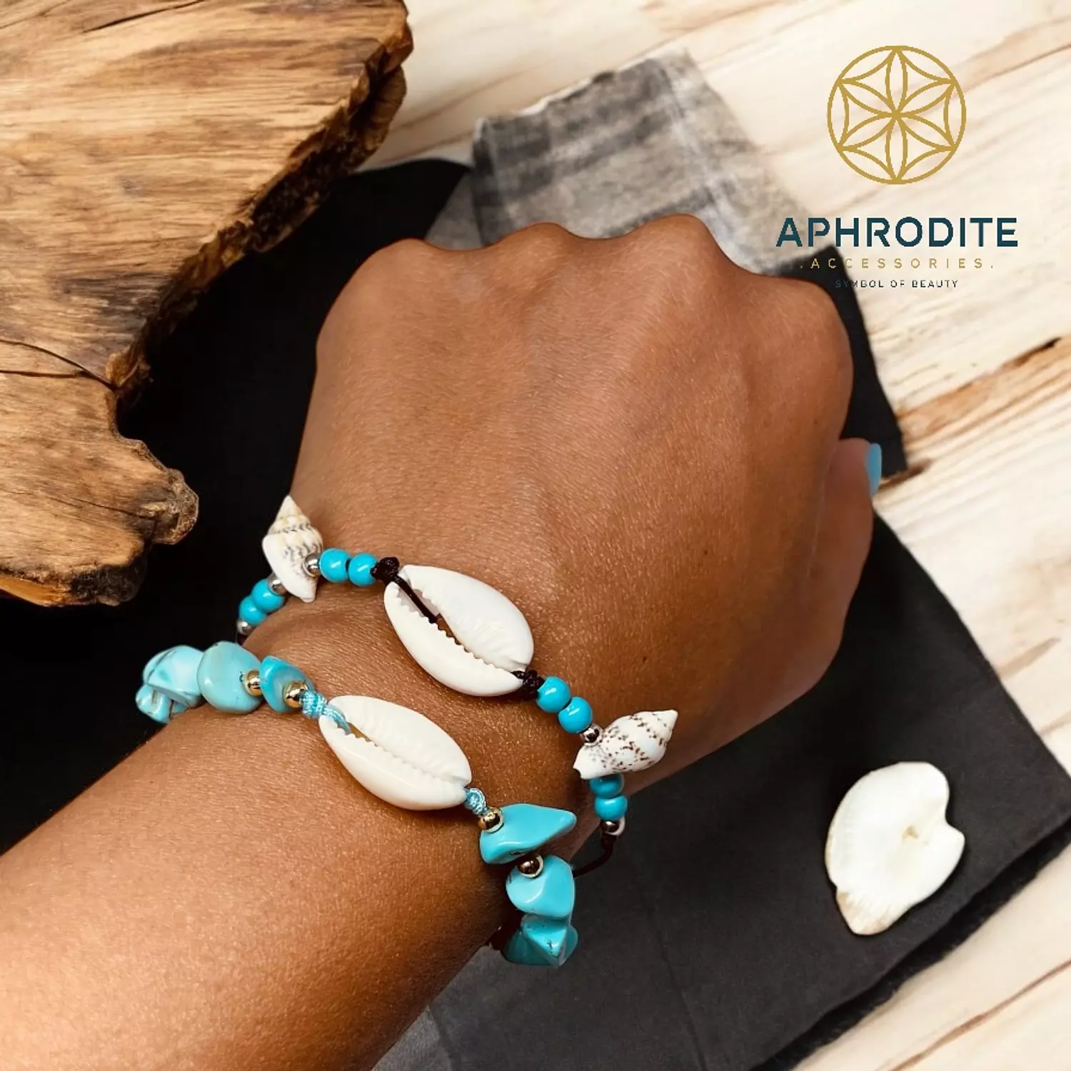 Turquoise power - Bracelet  hover image