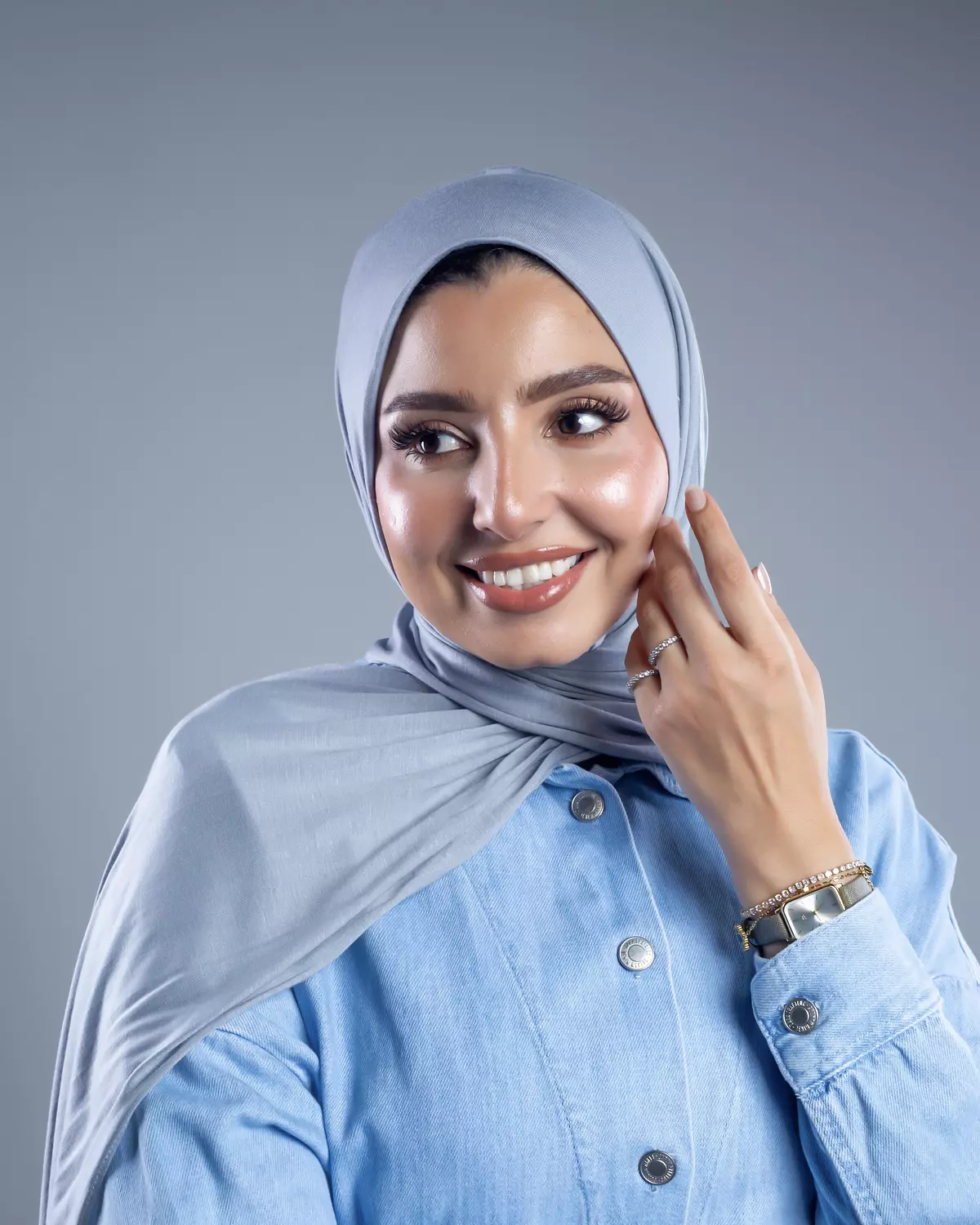 Jamila 2 in 1 light gray cotton scarf 2