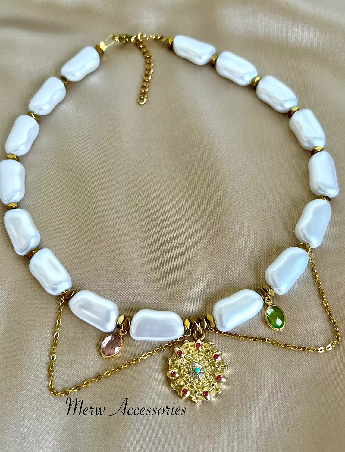 Pearl chockers co.1 2