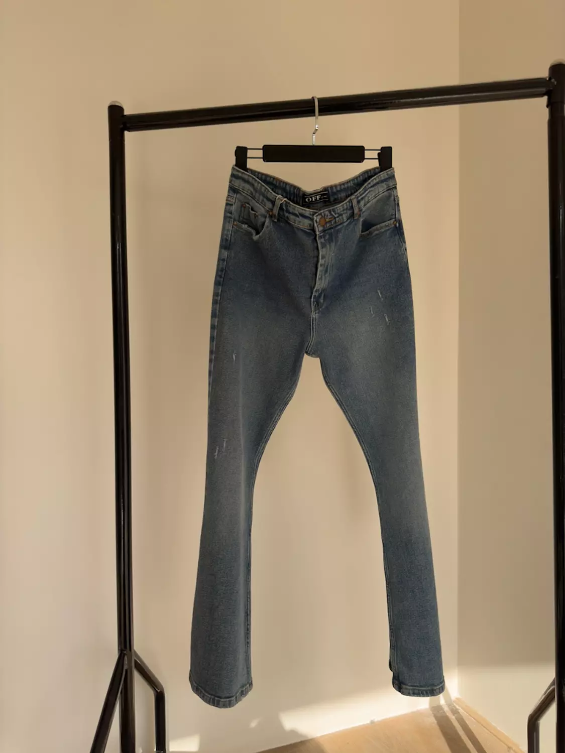 Pants 10 offer  image