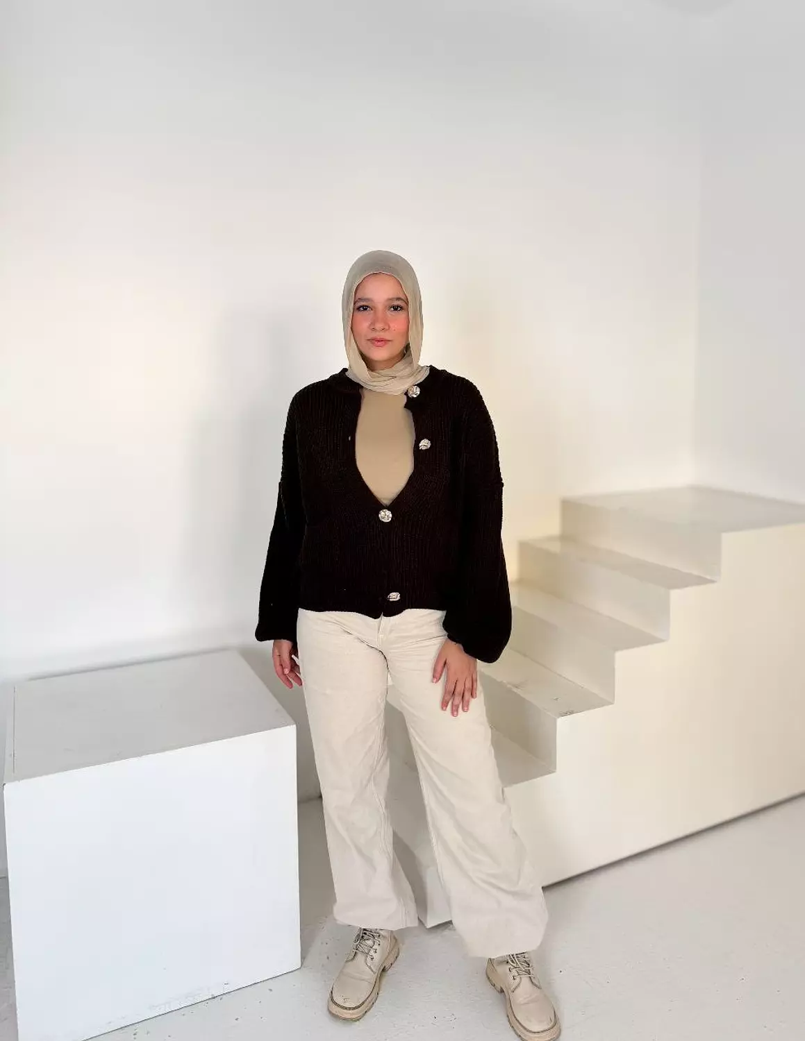 Old Money Cardigan  23