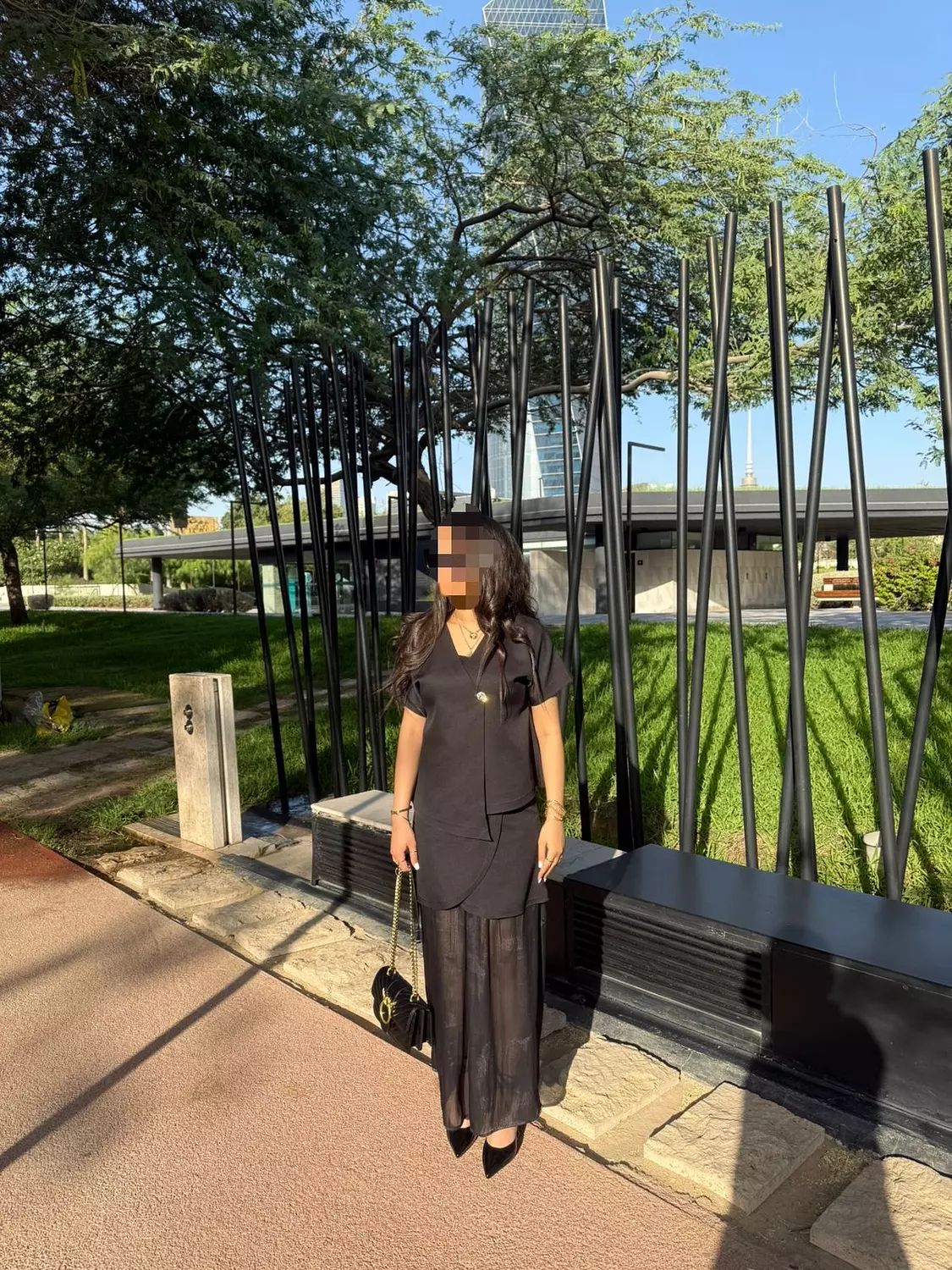 BLACK SKIRT SUIT 3