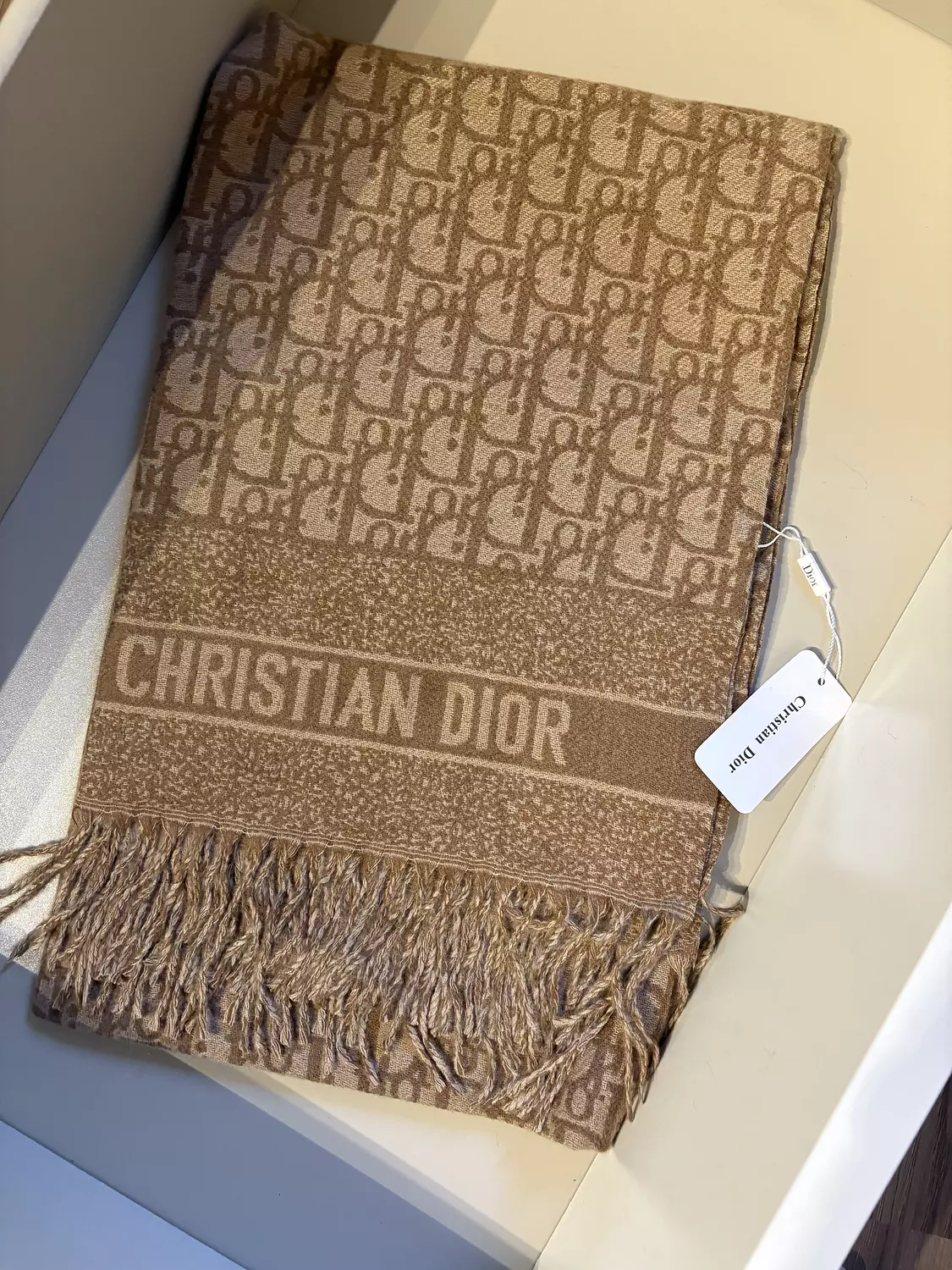 Dior wool shawl 2