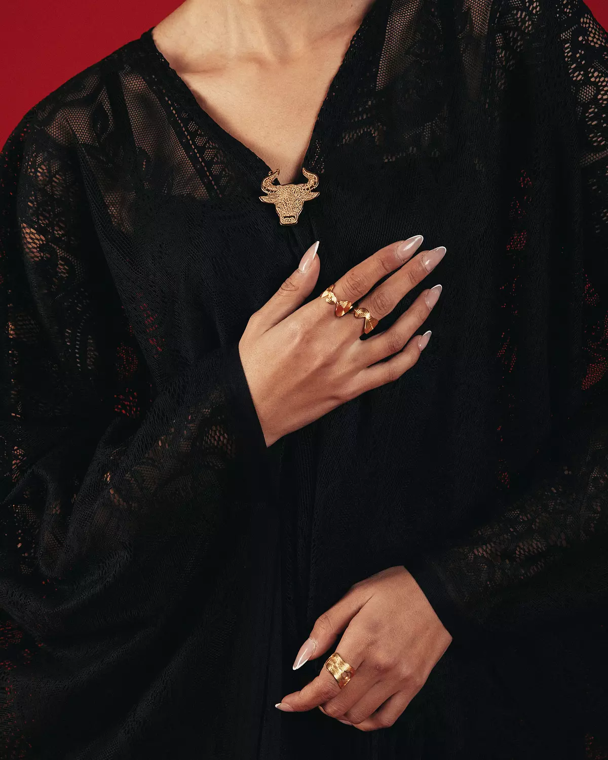 The Bull-Gold Pin image