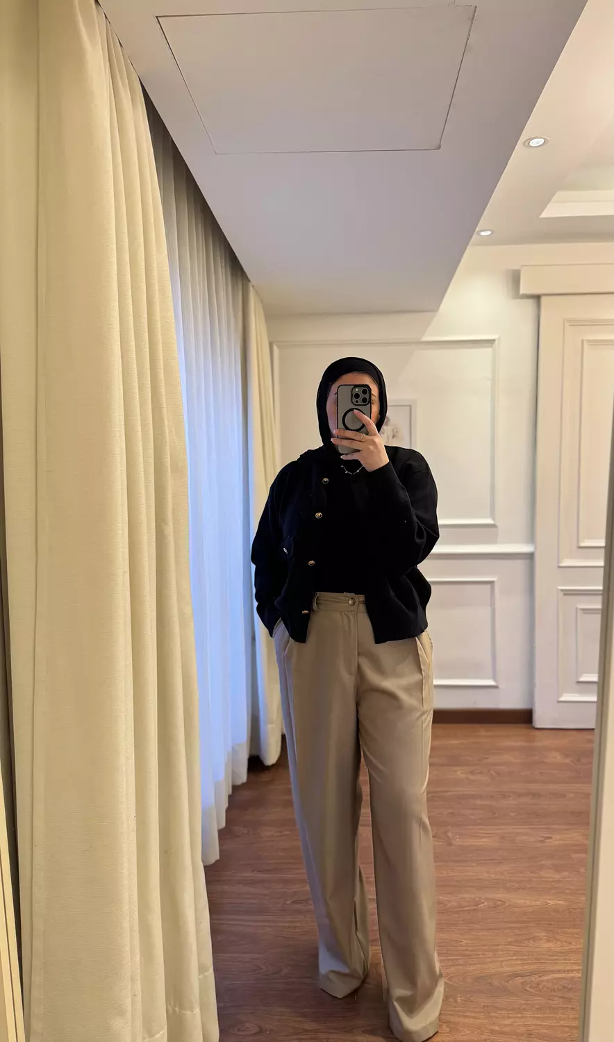 Loose-Darted Pants - Camel 3