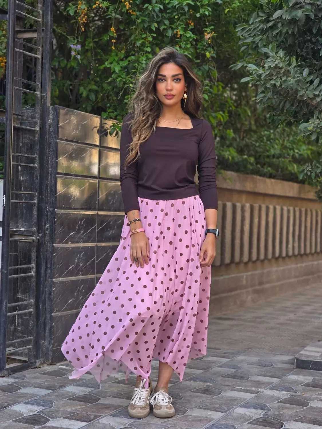 Pink polka dot skirt image