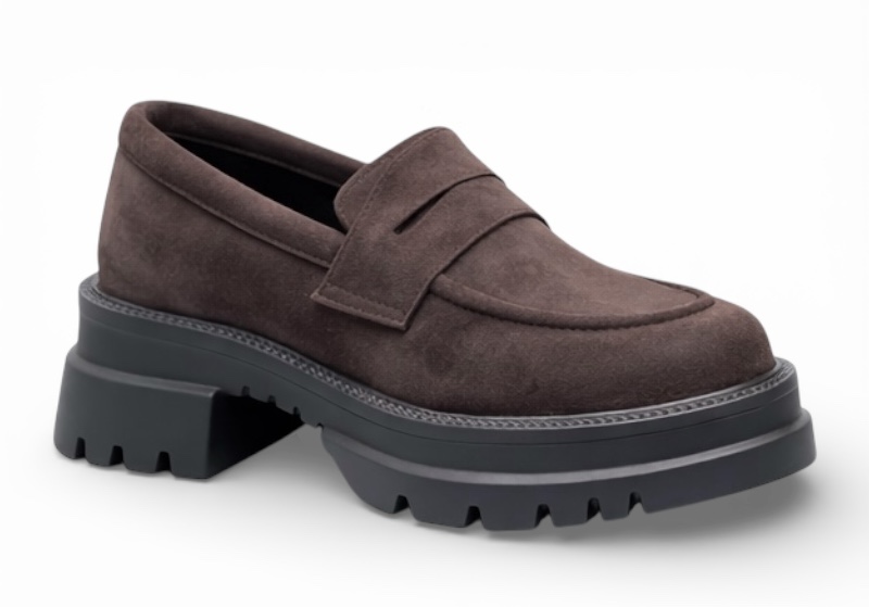 <p style="text-align: center"><span style="color: rgb(0, 0, 0)"><strong>Prime Chunky Loafer BROWN</strong></span></p>