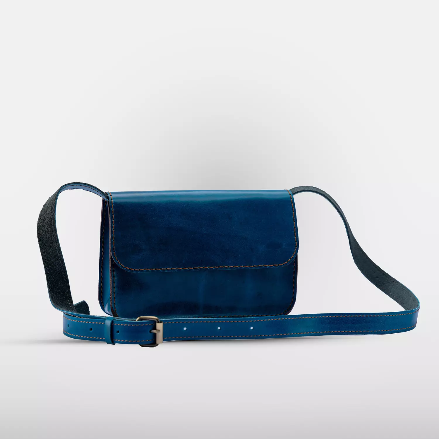 cross bag  image