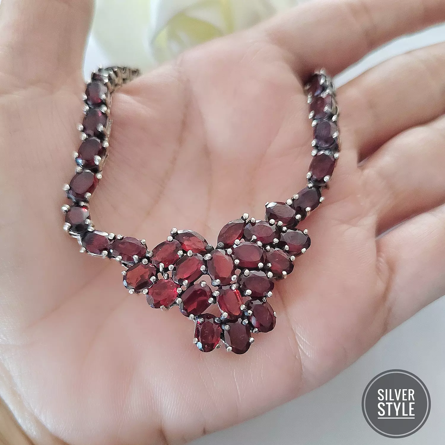 Luxurious Necklace  image
