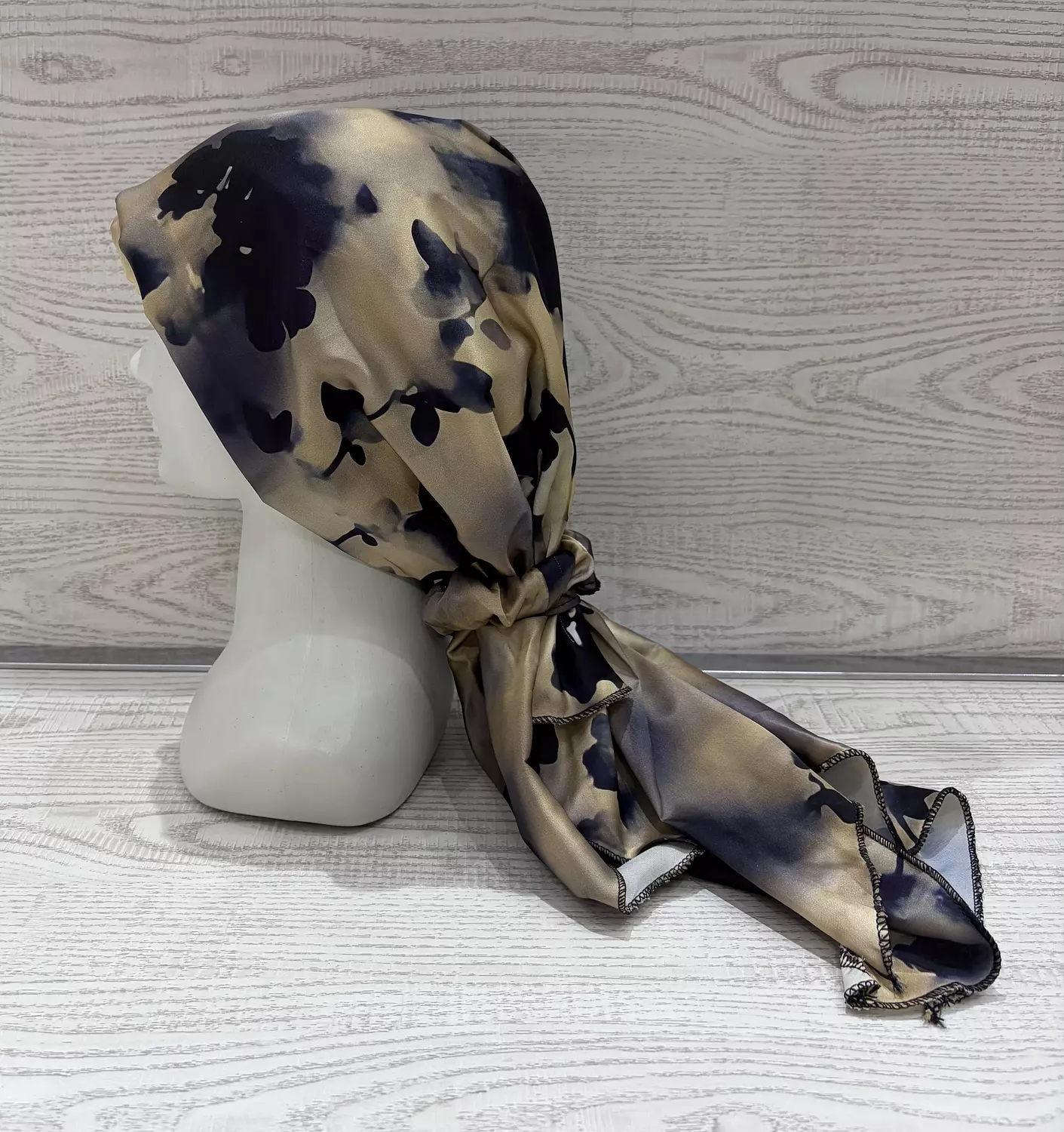 Turban Scrinchie-Dreams image