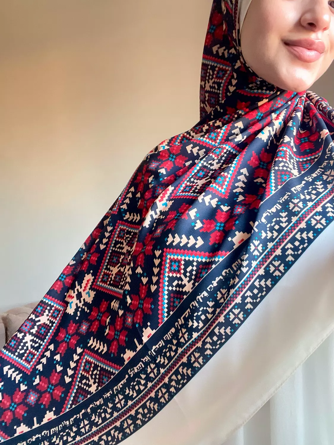 هناك احتمال اخر/طرحة  image