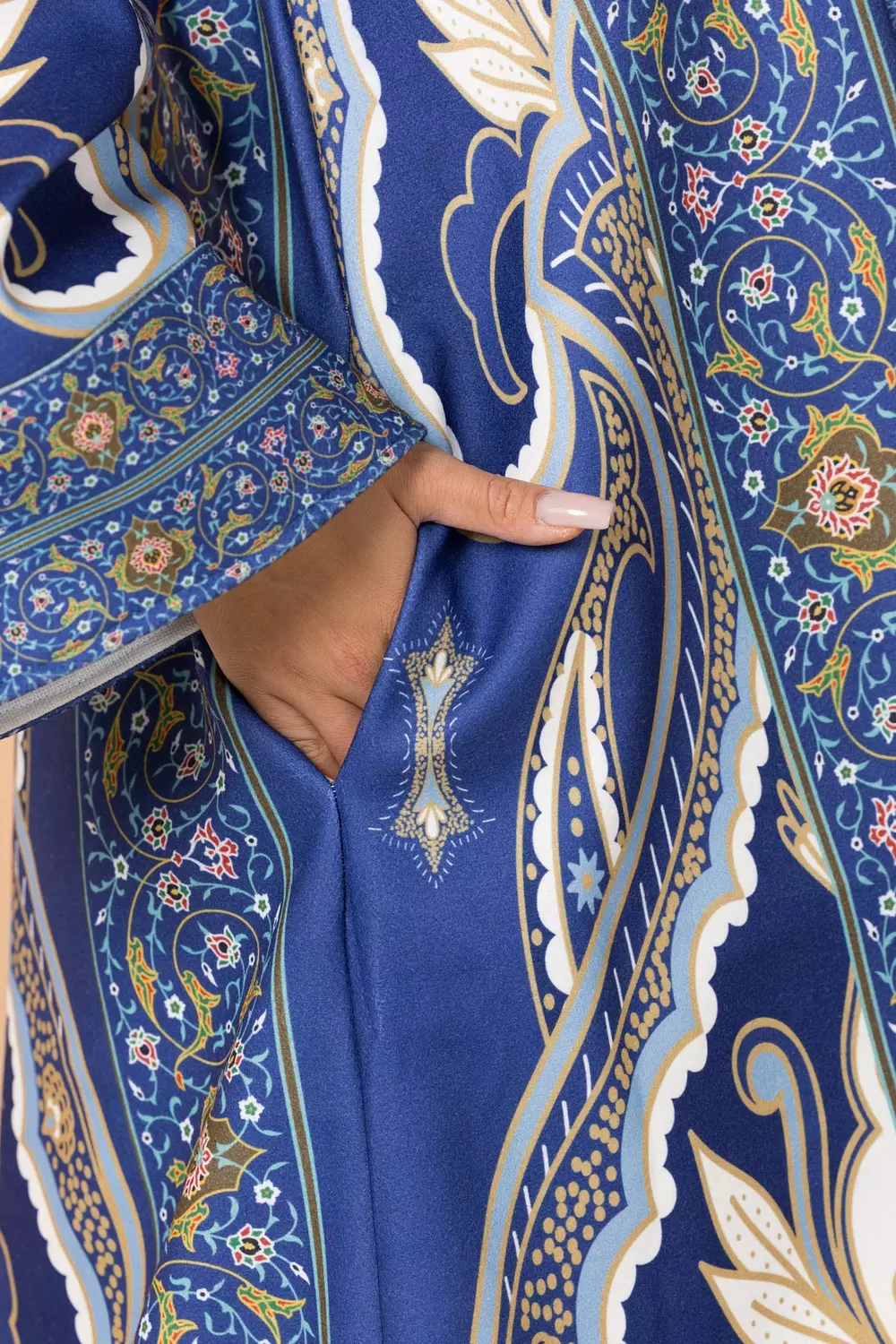 Magic blue kaftan 8