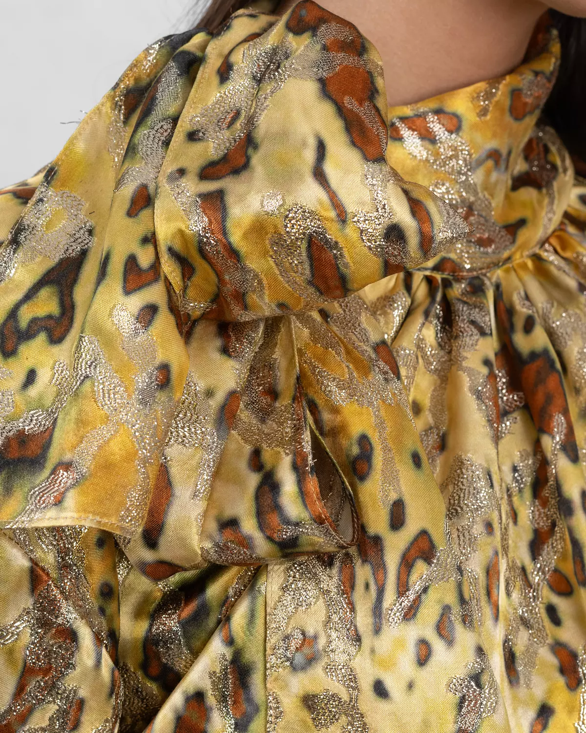 Animal-Print Oversized Blouse 10