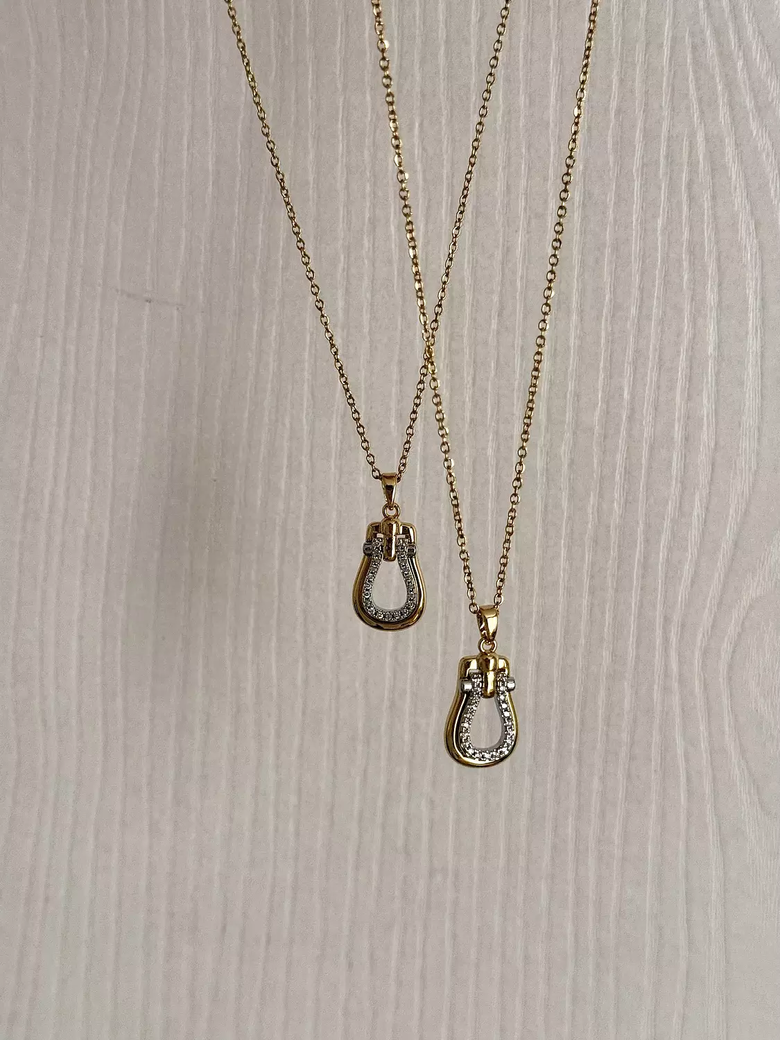 Dupe necklace  hover image