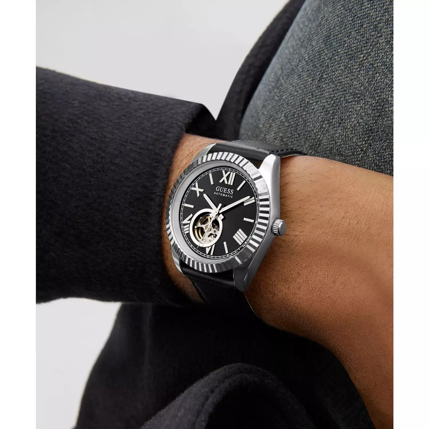 GUESS CONNOISSEUR Mens Black Silver Tone Automatic Watch Black Genuine Leather Brushed/Polished Strap 8