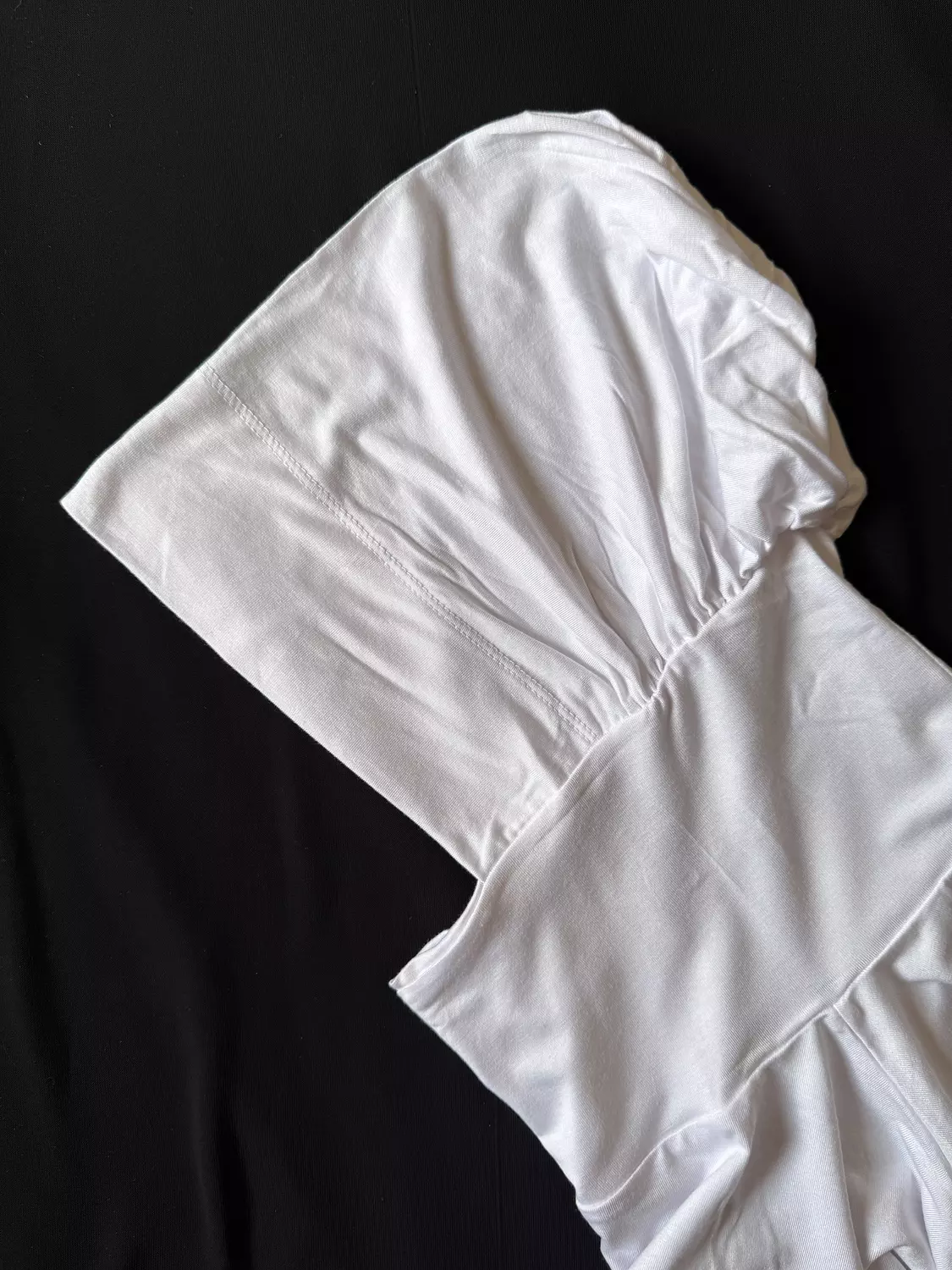 Full Neck bonnet hover image