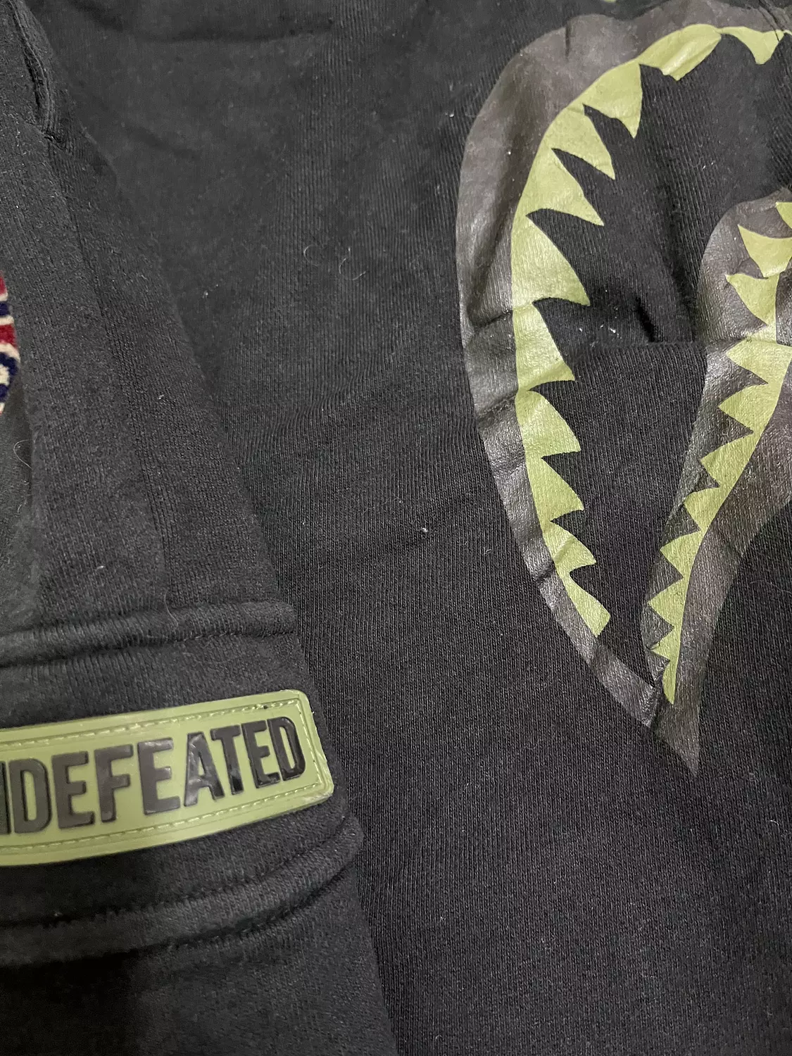 A bathing ape x defeated sweatpants 4