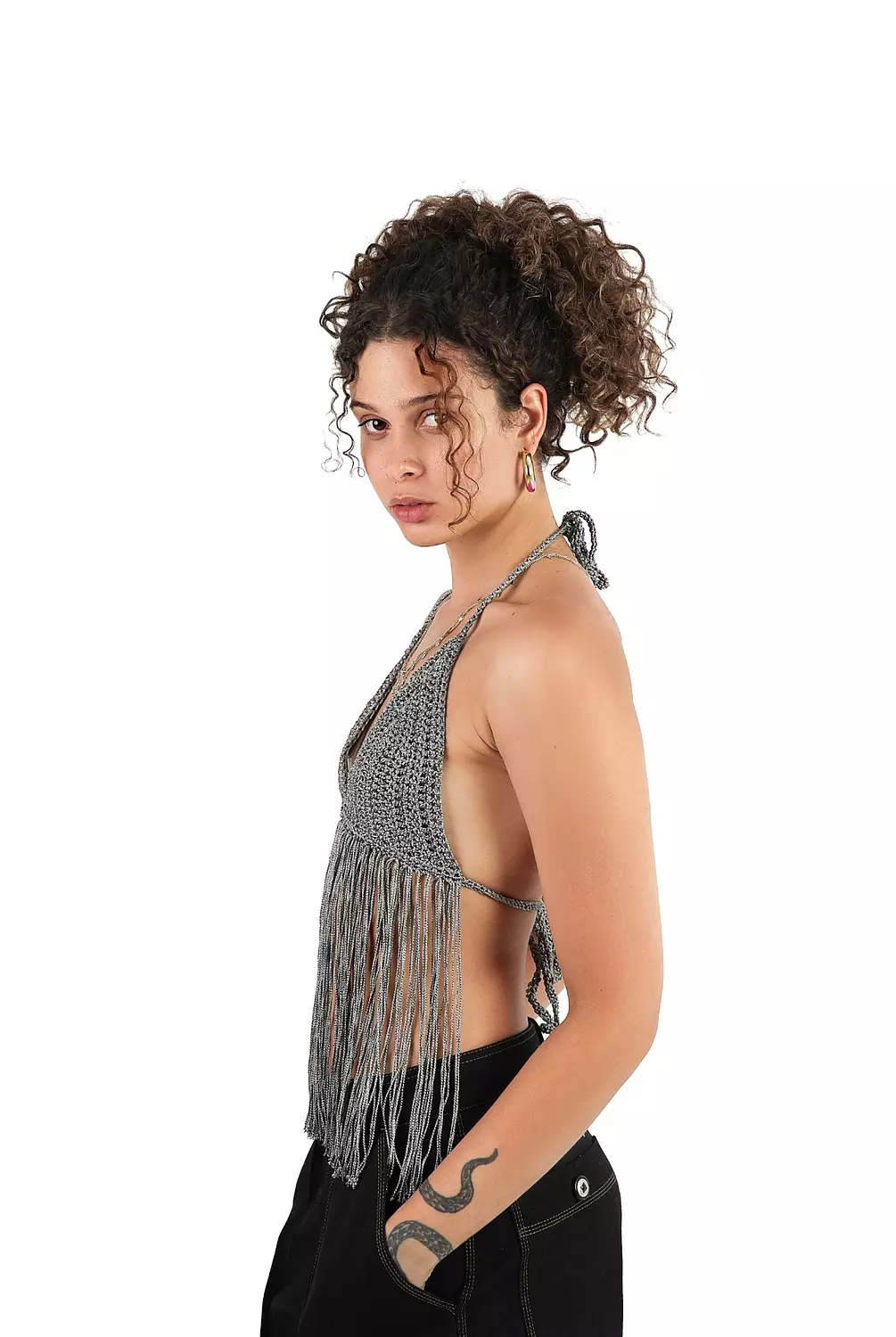 Boho crochet crop in dark silver 2