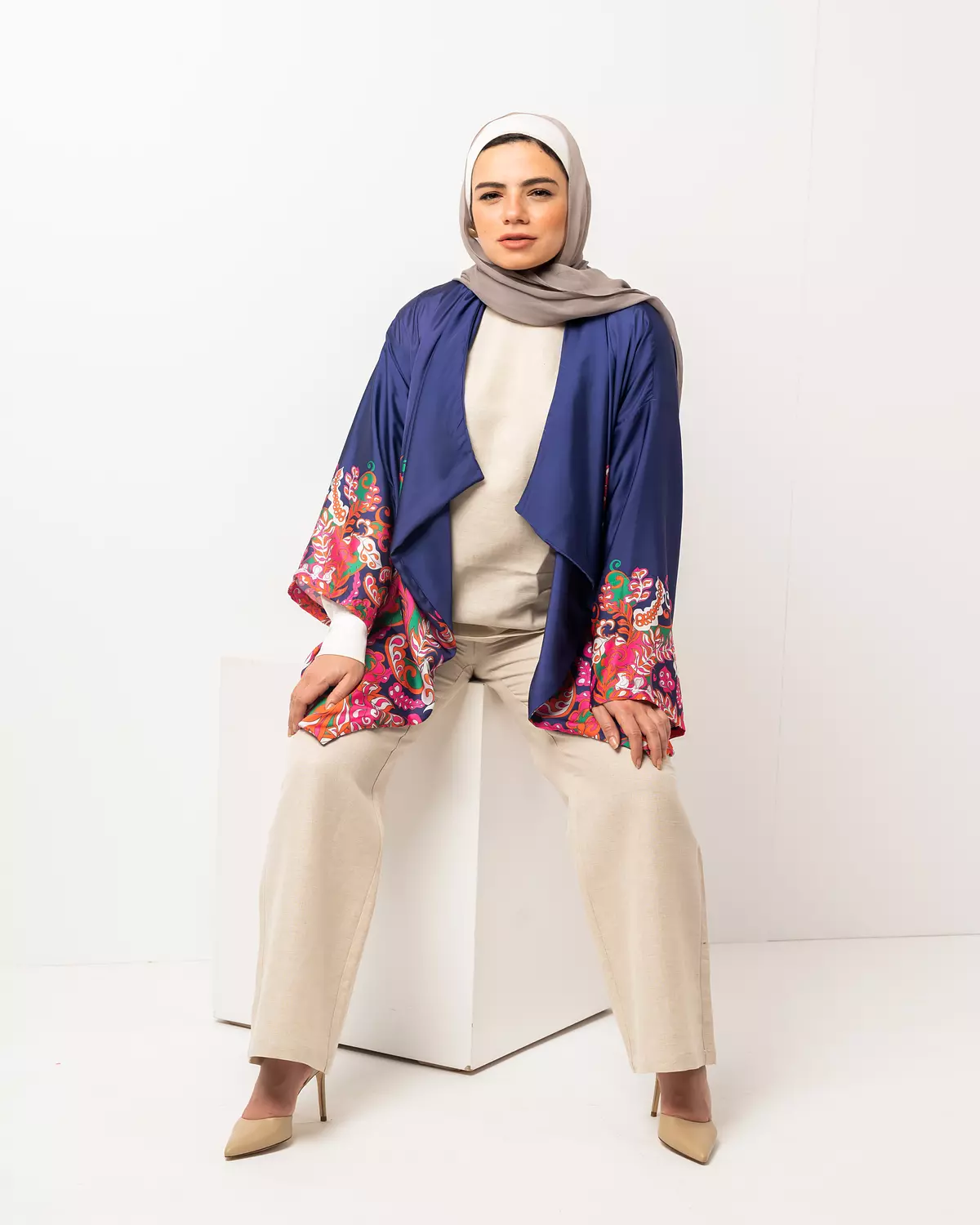 Garden escape short kimono 2