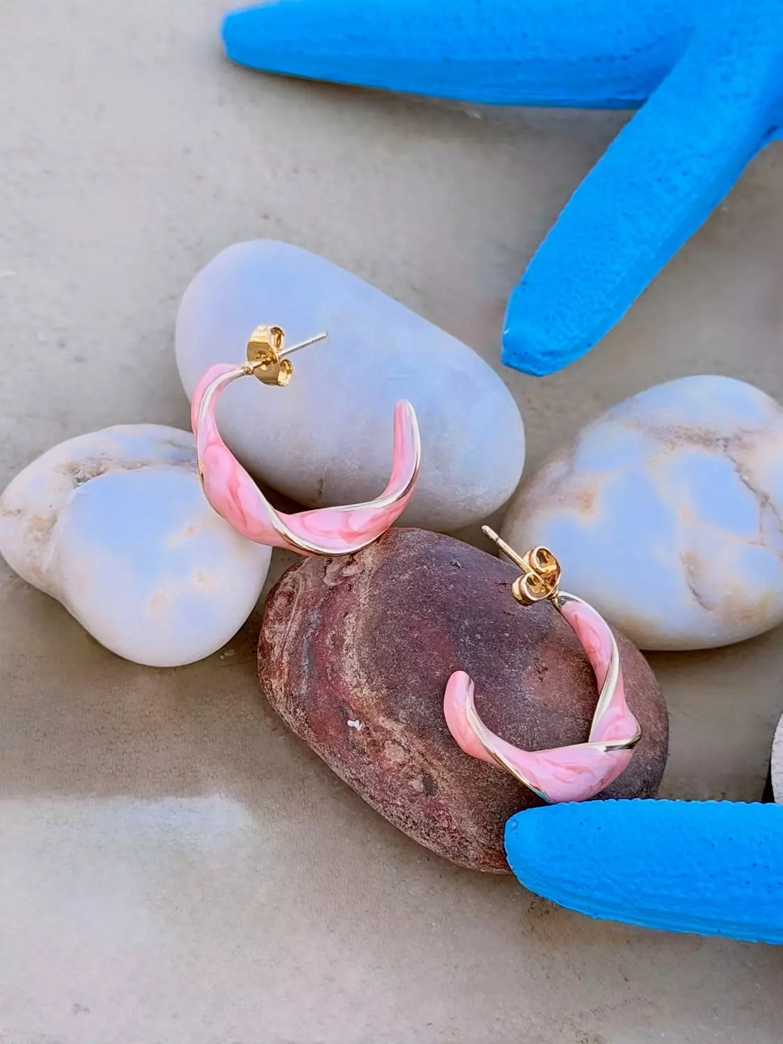 Pinky earrings  image