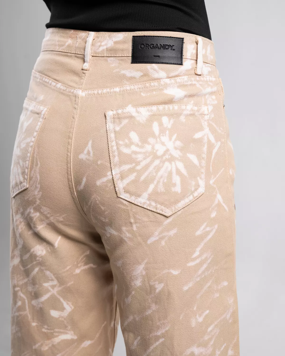 "Octopus’s heart “  1of1 hand-painted pants  6