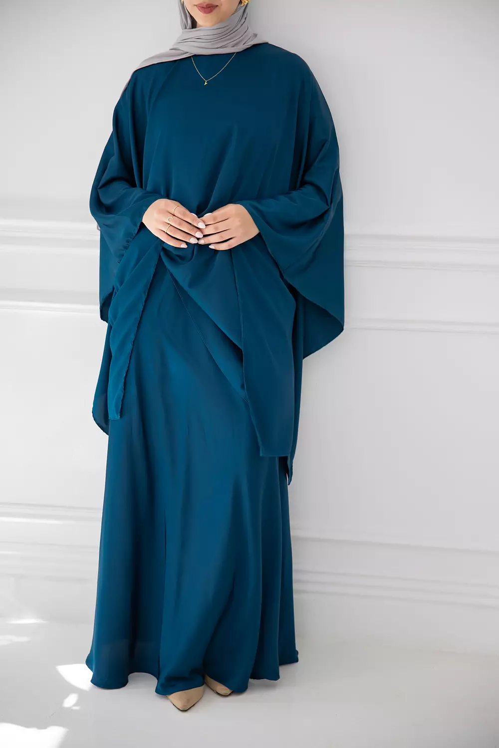 Jaila Satin Set in Turquoise 1