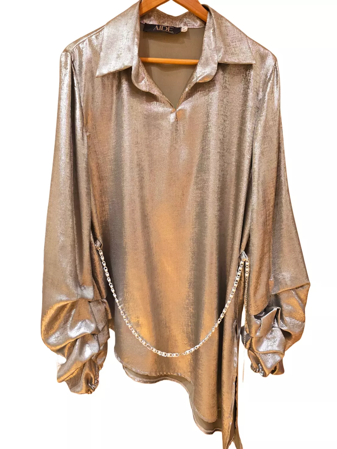 Metallic suit..  4