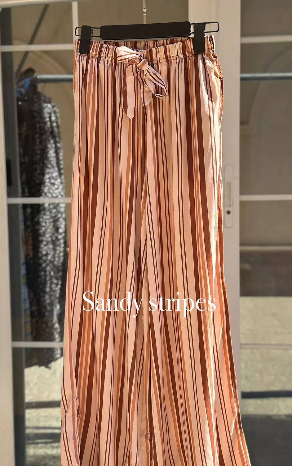 Separate pants 5
