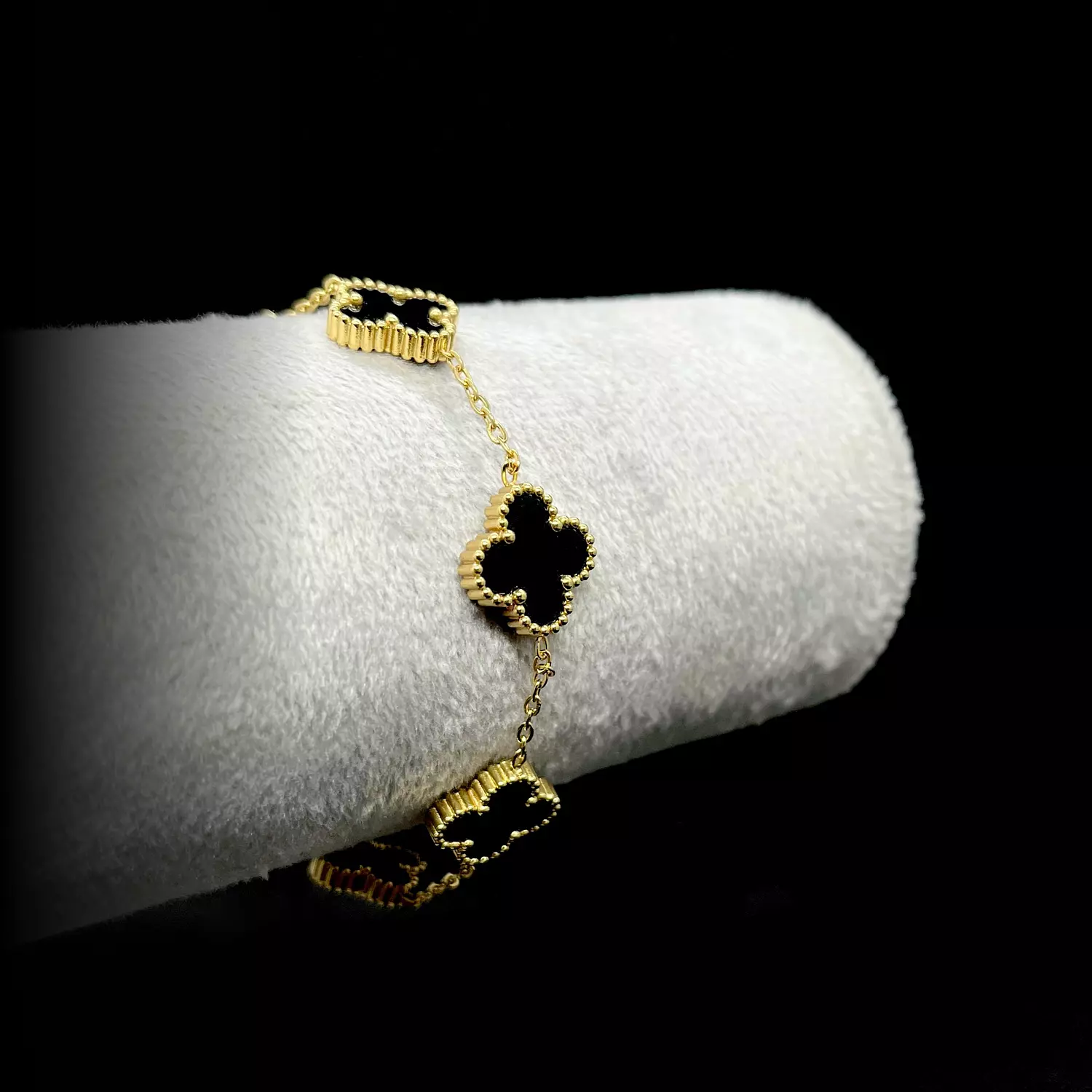 Van Cleef Bracelet image