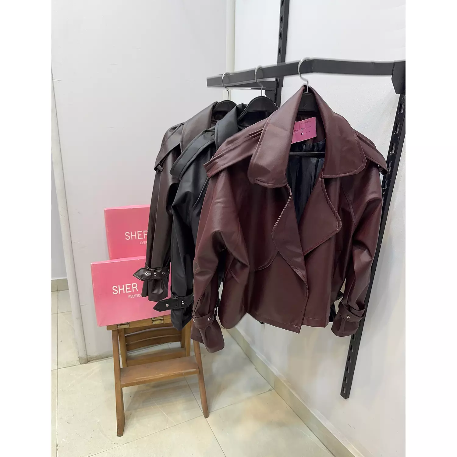 Cropped leather jacket  hover image