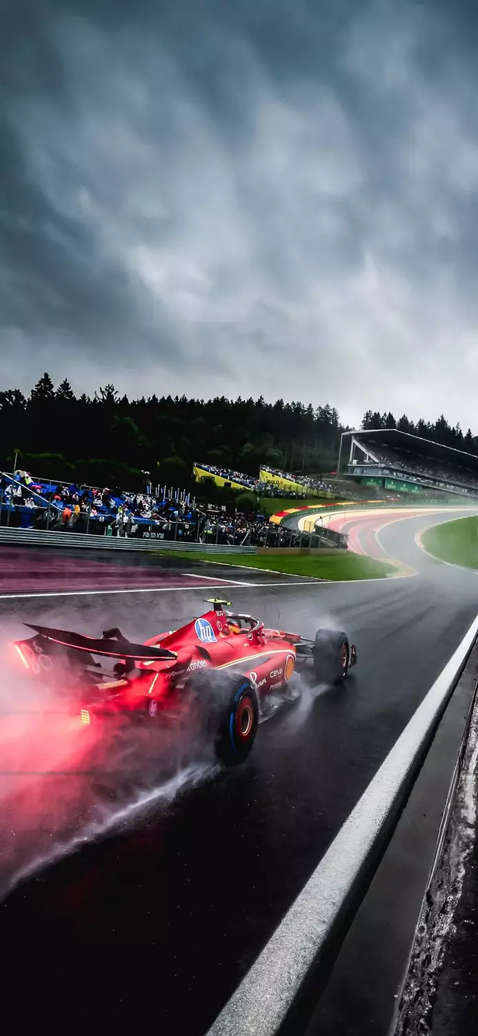 🎖️🌐Formula 1: Where Technology and Limitless Thrill Unite. 5