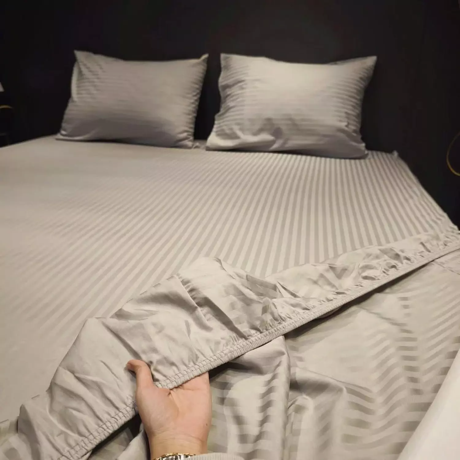 Stripe elastic sheet set image