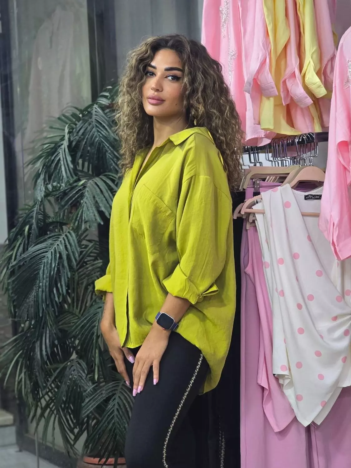 Geko green basic shirt 💚 image