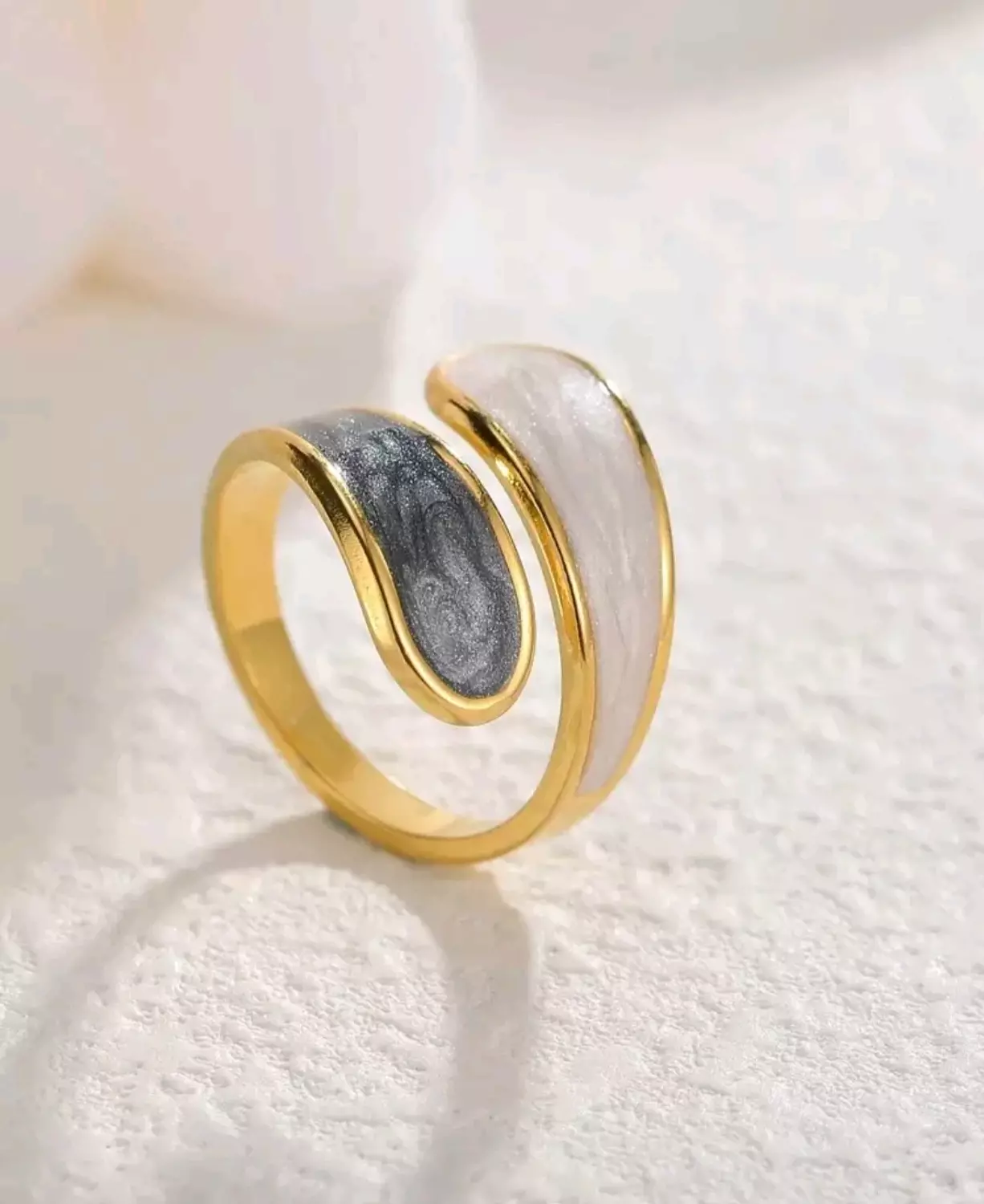 Ring R11 image