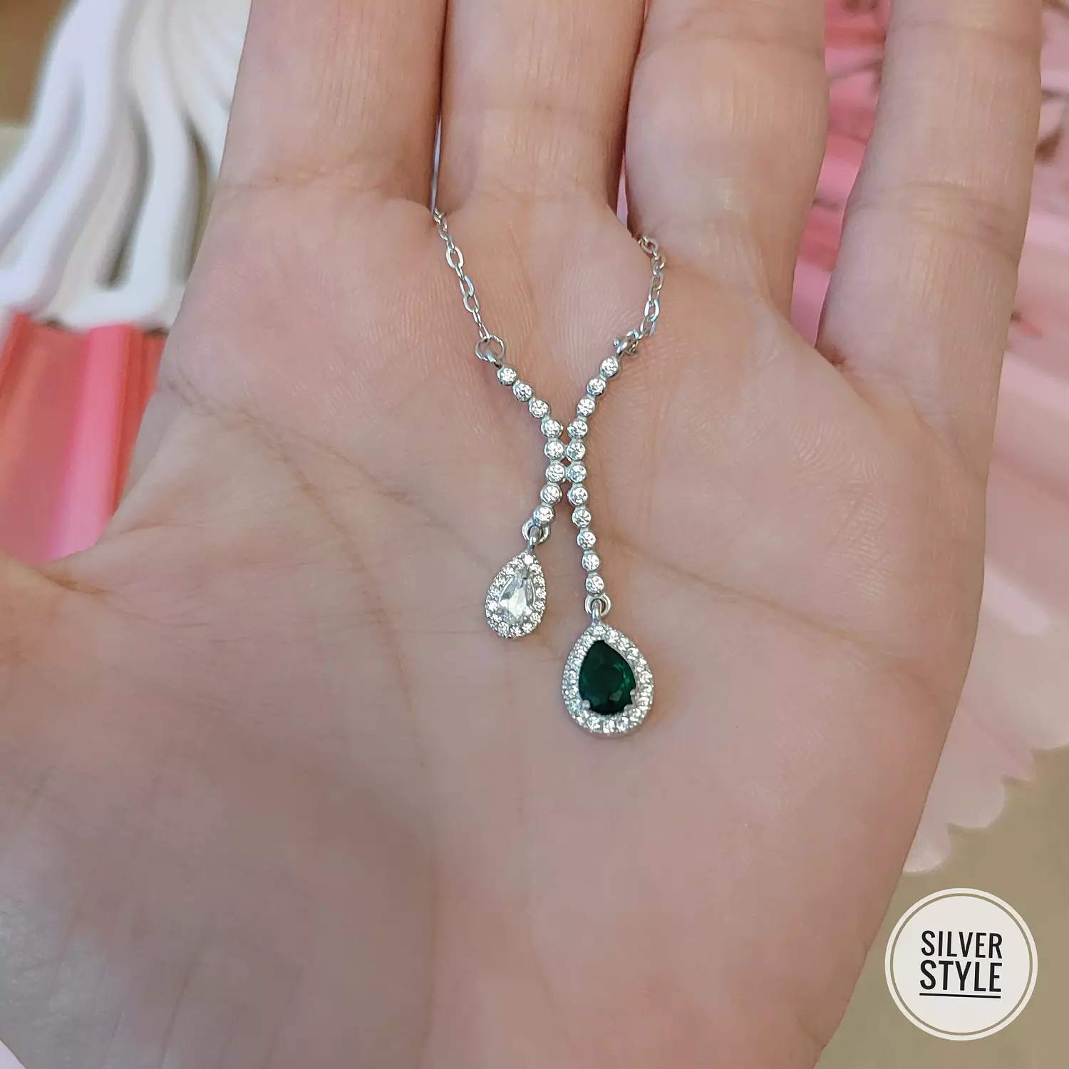 Twin green Necklace 1