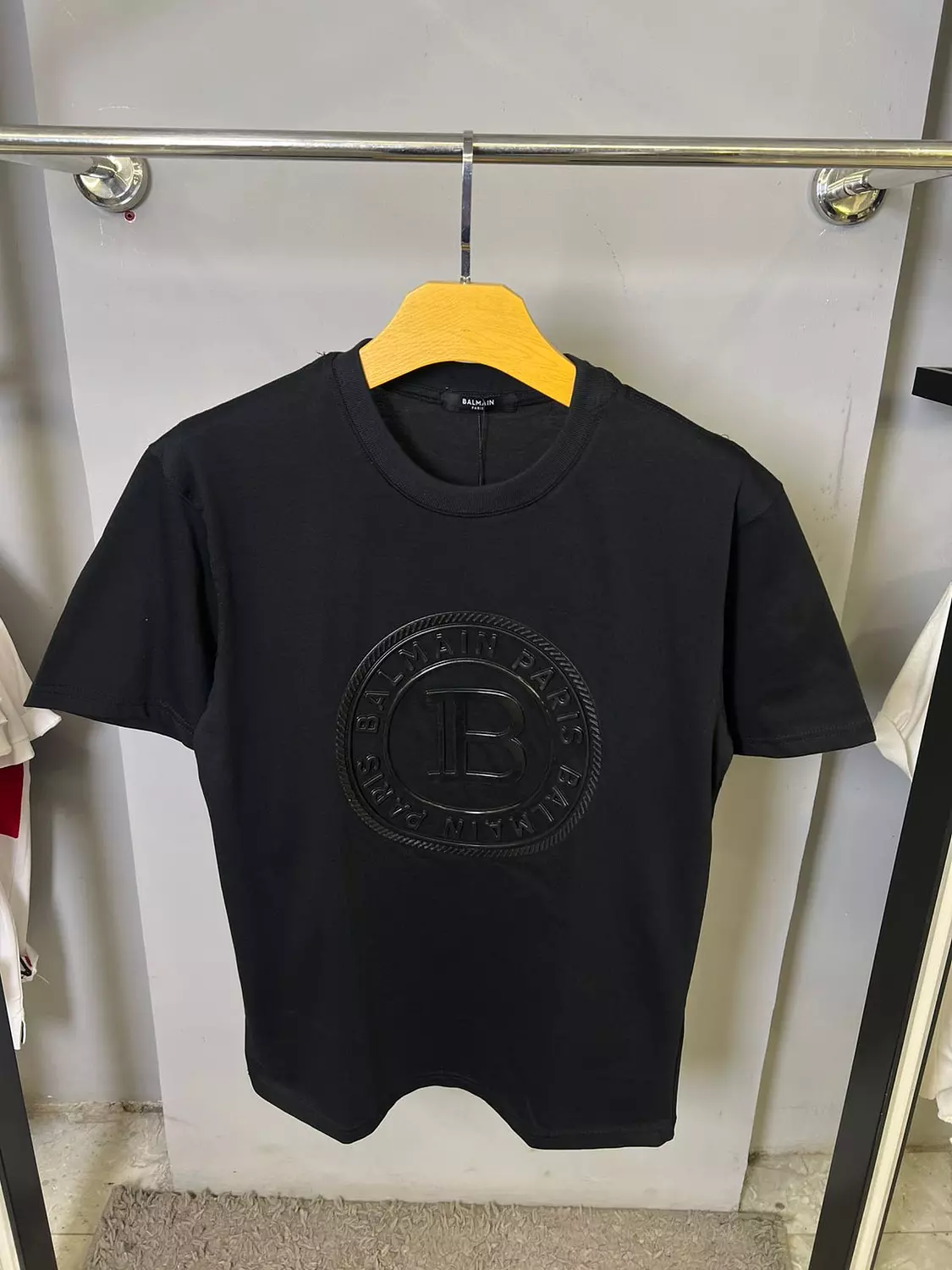 BALMAIN TSHIRT / 1259 2