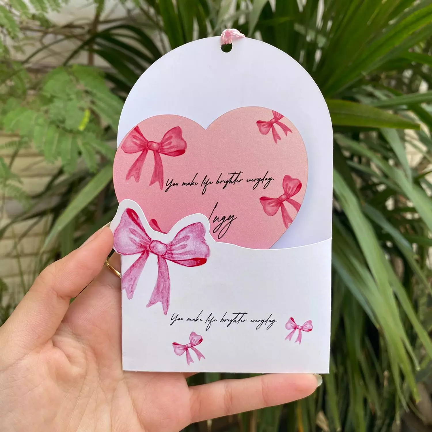 Pink Ribbon Gift Box       6