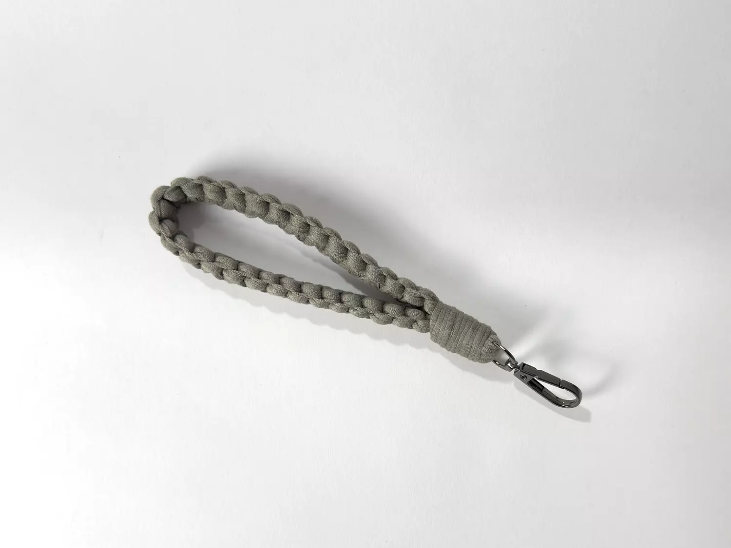 Keychain Color Dark Olive Size 17 Cm 🔑 image