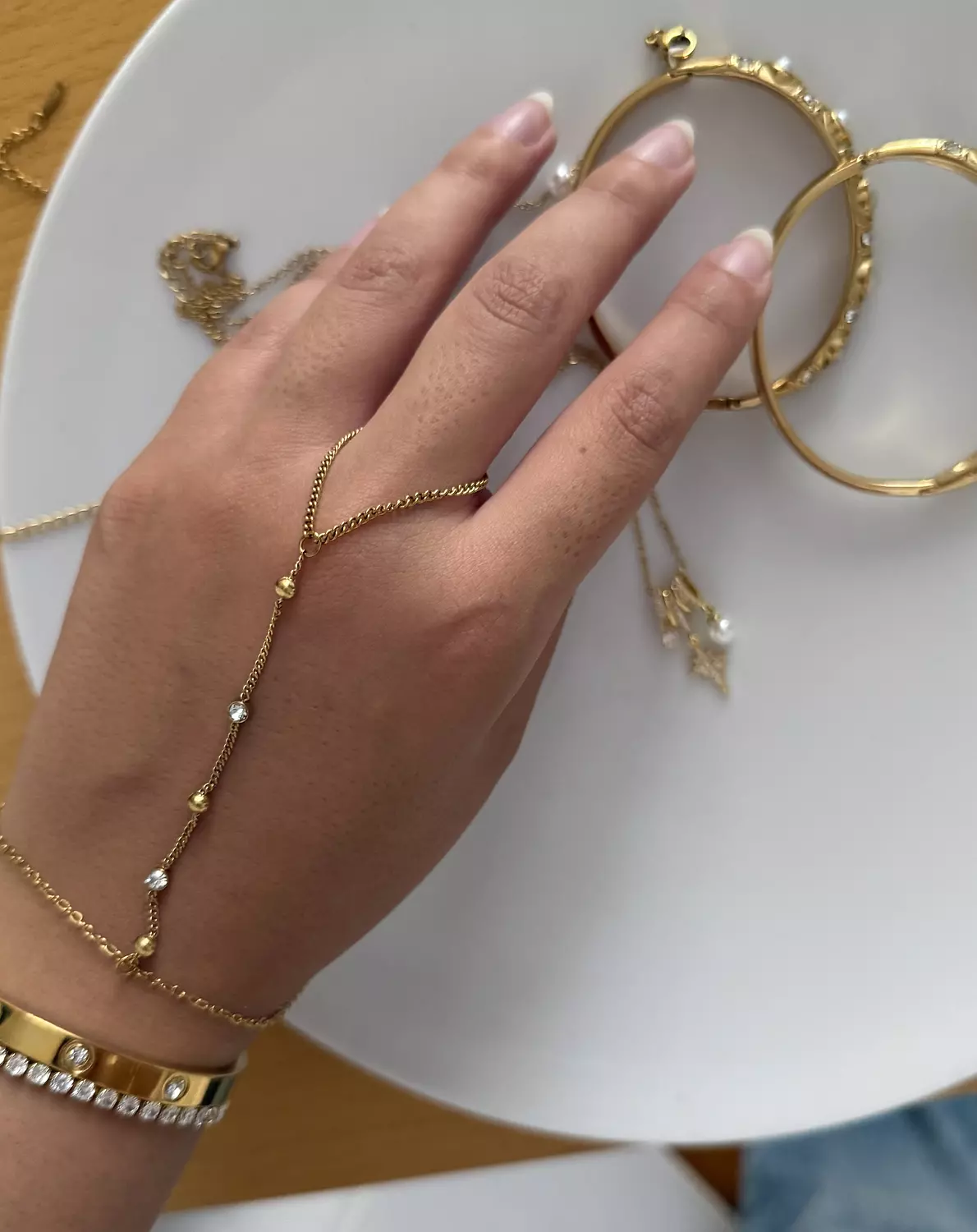 Glamie Karma handchain 2