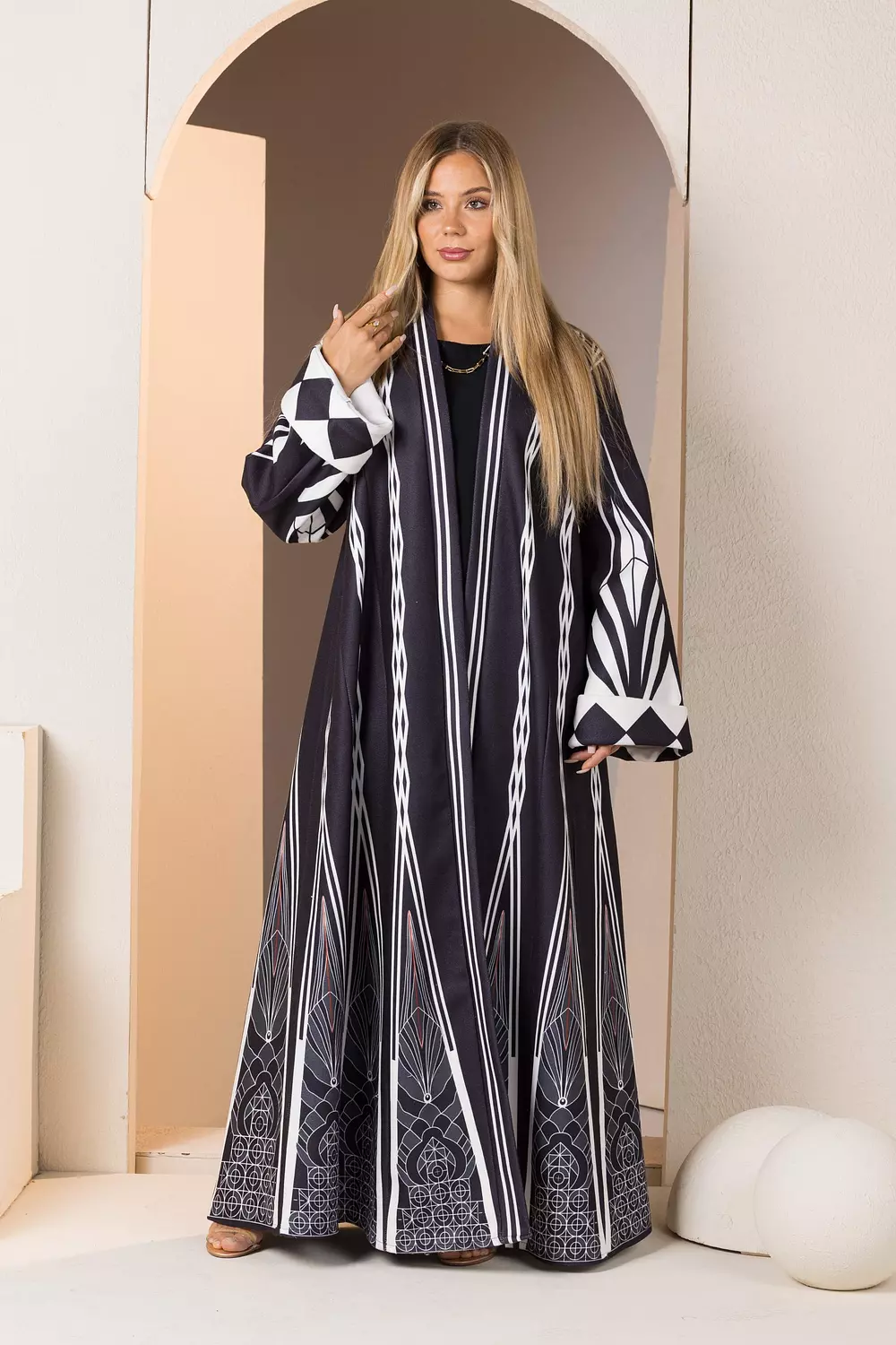 Black Mystery cardigan / kaftan 5