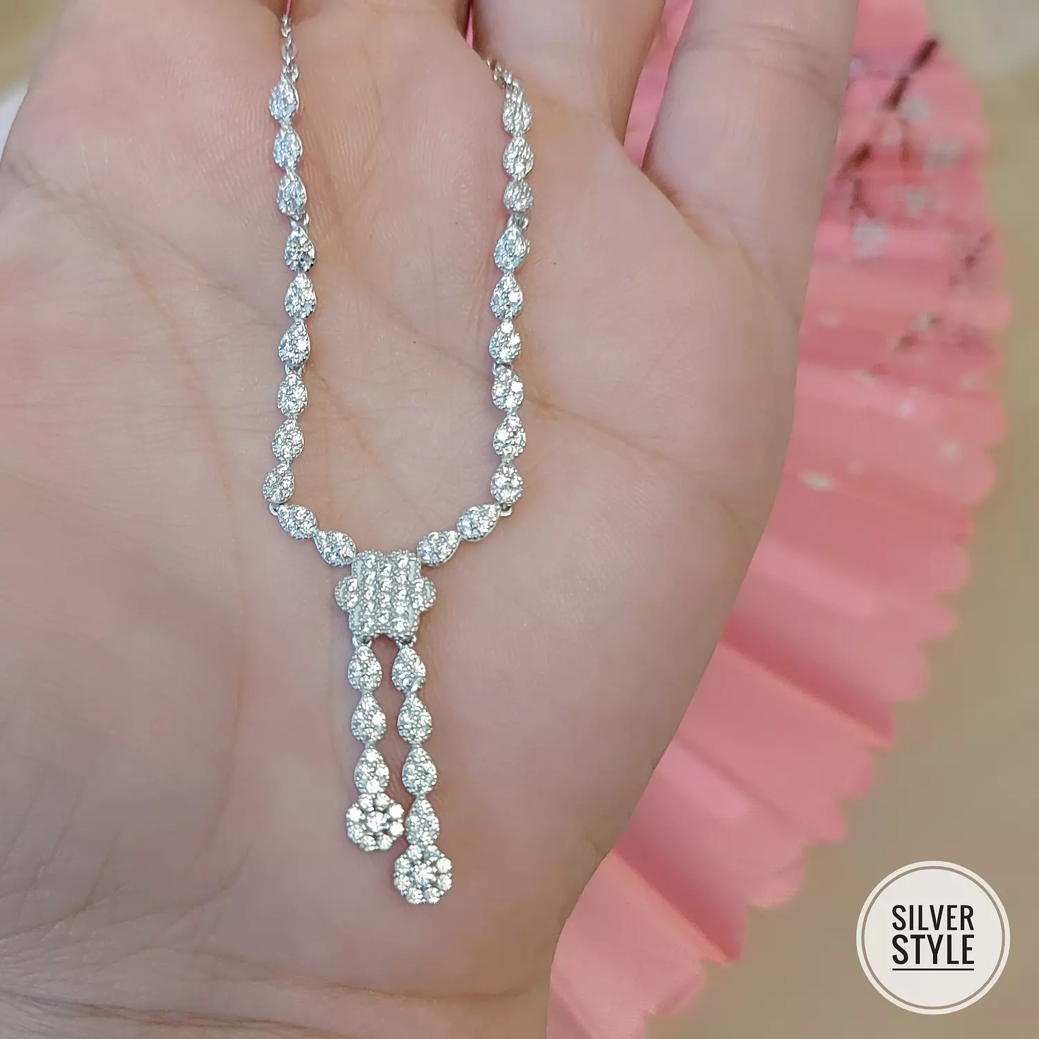 Simple Elegant Necklace  1