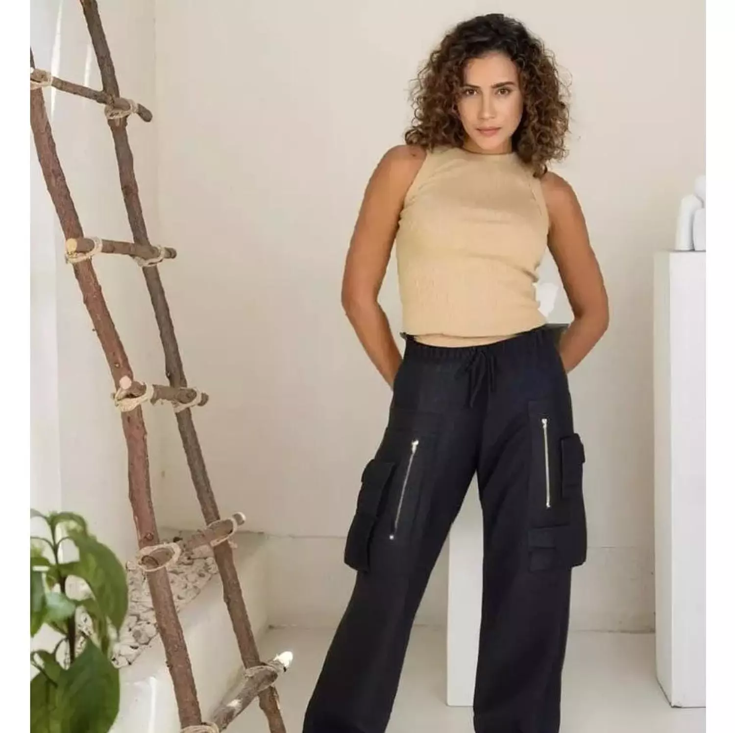 six pockets  7
