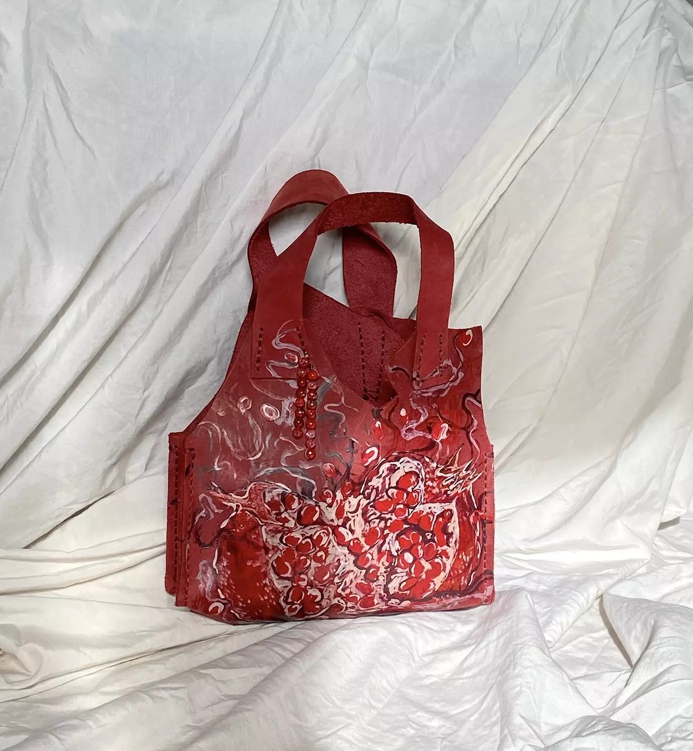 The “ pomegranate bag” 3
